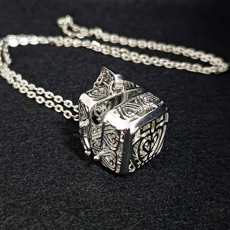 Vintage Messing Hohl Ball Meda – Diffuser Necklace Locket Bewertung und Preis